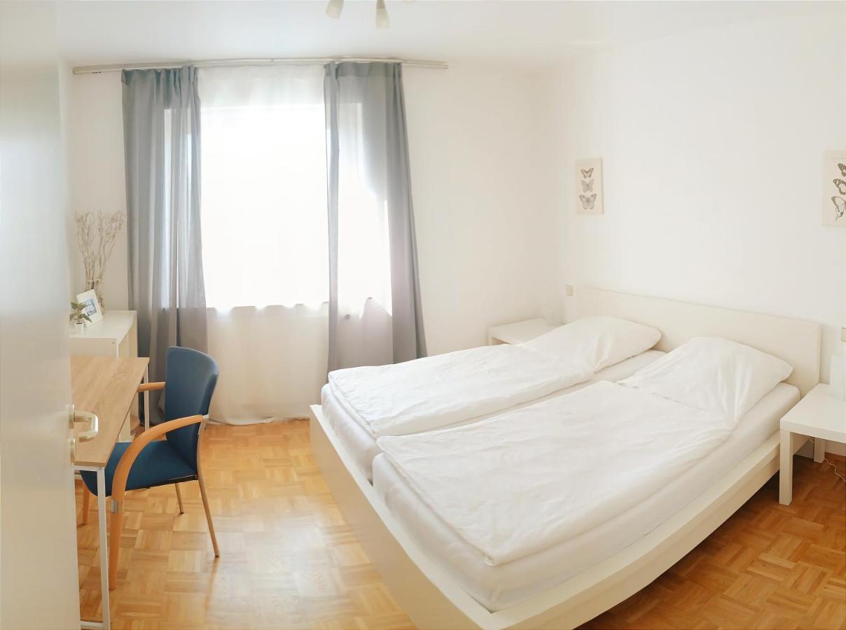 Sonniges 2-Zimmer-Gartenapartment 비트그하임-비징엔 외부 사진
